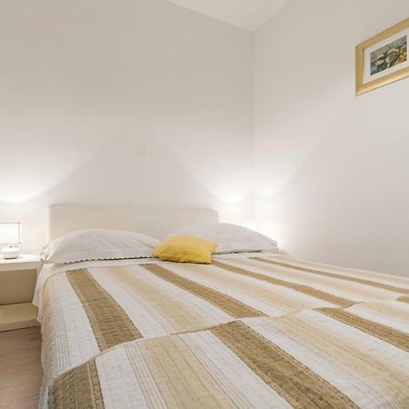 Apartments Miro Mimice Εξωτερικό φωτογραφία