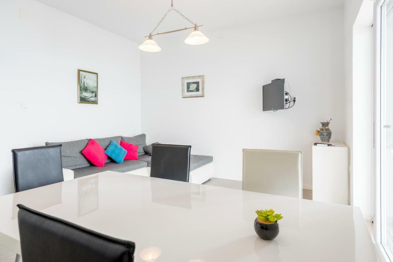 Apartments Miro Mimice Εξωτερικό φωτογραφία