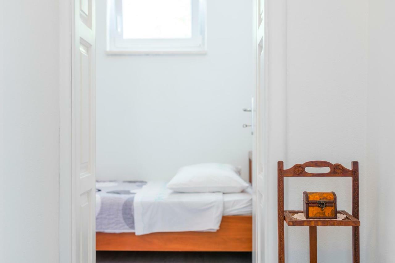 Apartments Miro Mimice Εξωτερικό φωτογραφία