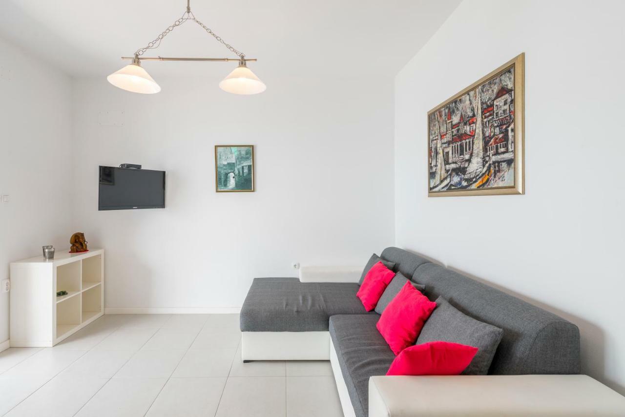 Apartments Miro Mimice Εξωτερικό φωτογραφία