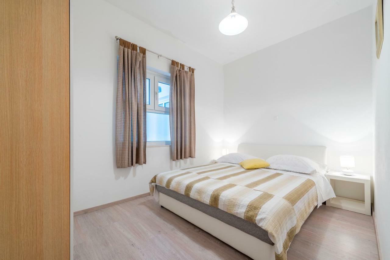 Apartments Miro Mimice Εξωτερικό φωτογραφία